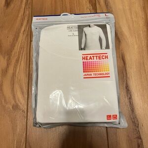 Uniqlo HEATTECH Crew Neck Long Sleeve in White
